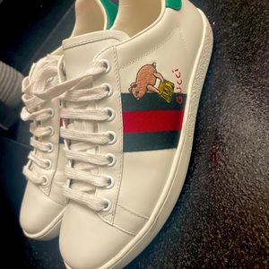 Gucci  Womens Sneaker